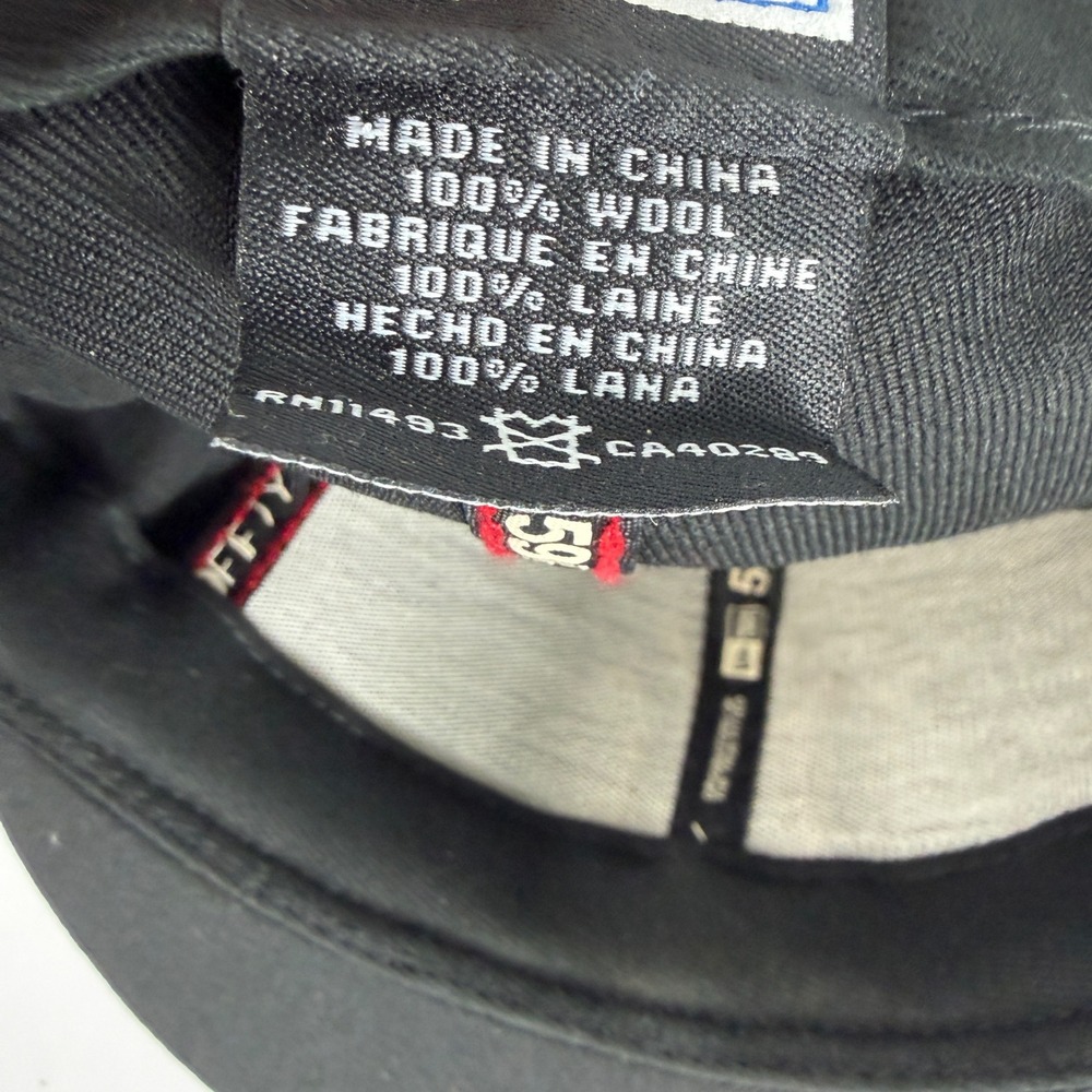 New Era New York Yankees 59FIFTY Fitted Hat 7 3/4 Black Red Contrast Stitch Wool - Picture 14 of 14